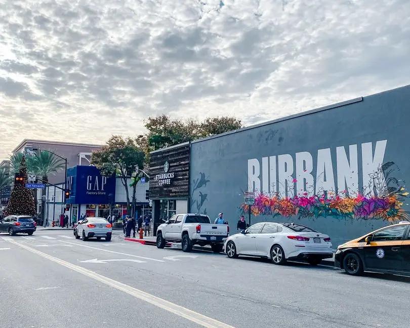 Movers in Burbank