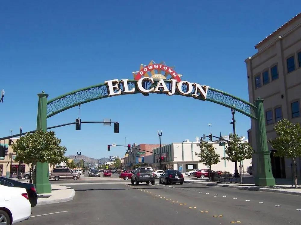 Movers in El Cajon, CA