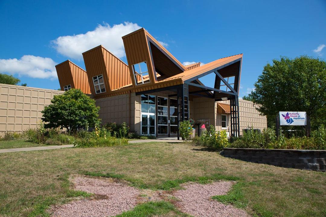 Sertoma Butterfly House and Marine Cove