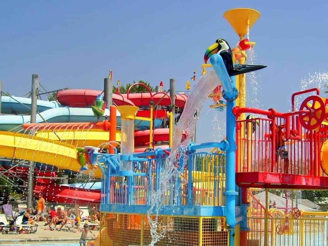 Tie Breaker Family Aquatic Center SVL