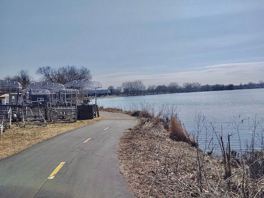 Medicine Lake Regional Trail SVL
